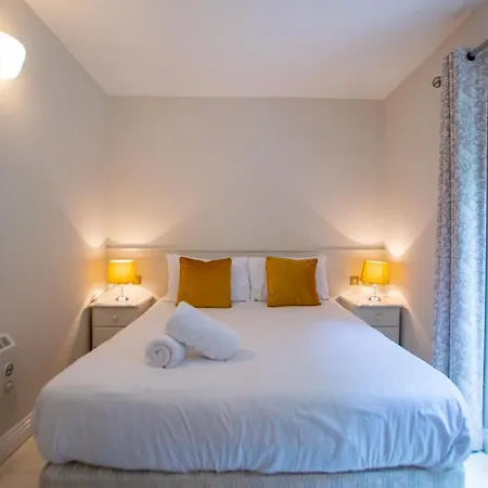 公寓 225 - The Carrowmore At The Harbour Mills By Shortstays! 韦斯特波特