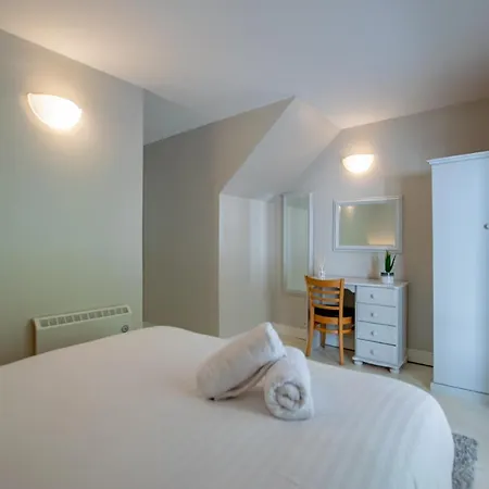 225 - The Carrowmore At The Harbour Mills By Shortstays! 公寓