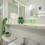 225 - The Carrowmore At The Harbour Mills By Shortstays! Appartement *