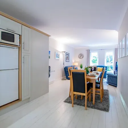 225 - The Carrowmore At The Harbour Mills By Shortstays! * Westport